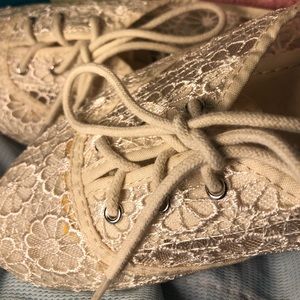 Lacy Tennis Shoes